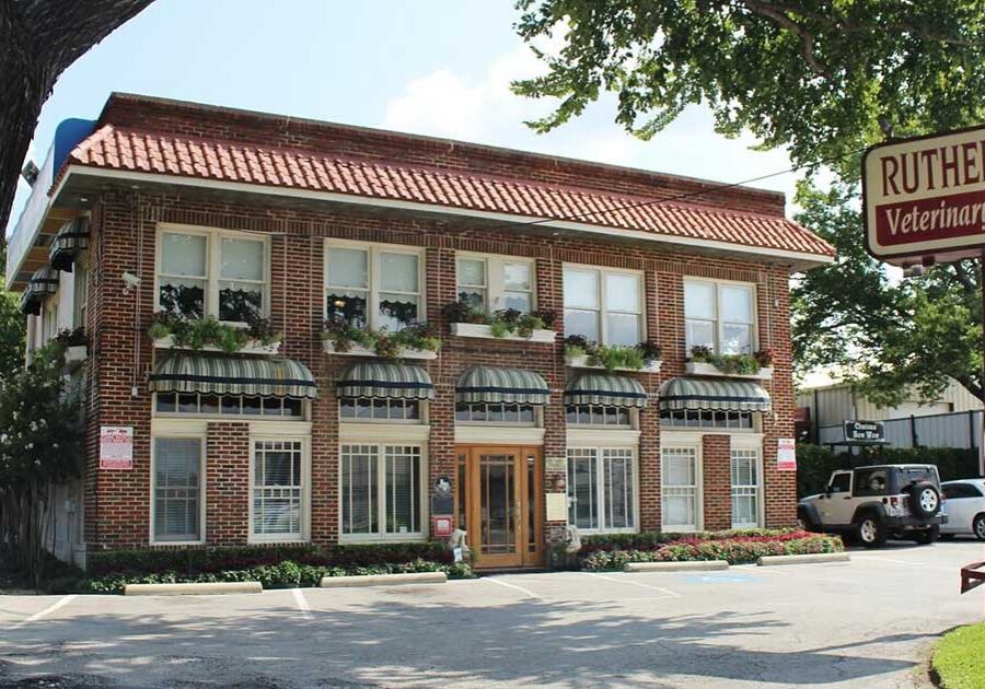 Rutherford Animal Hospital Building Exterior